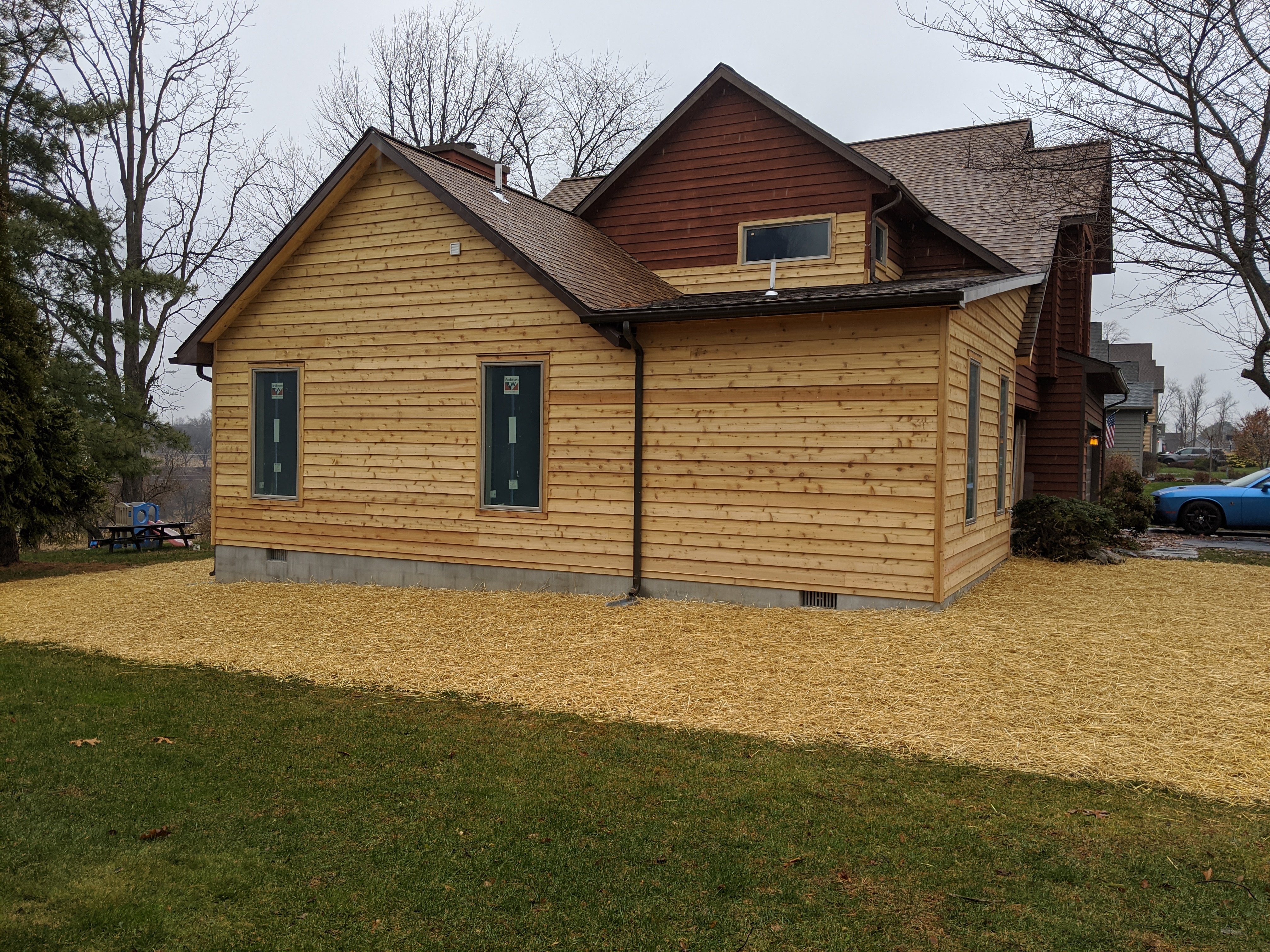 photo side elevation